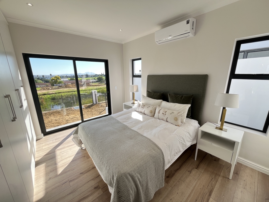 4 Bedroom Property for Sale in Wellington Central Western Cape